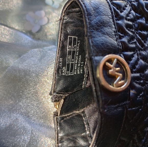 Michael Kors - Picture 3 of 3